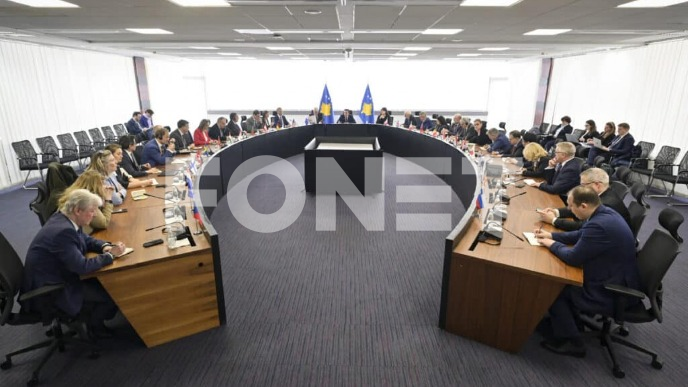 Kurti o Zakonu o strancima